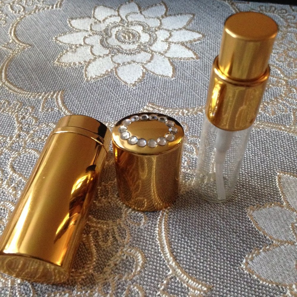 Small Atomizer Gold Tone with Rhinestones - Picture 2 of 11